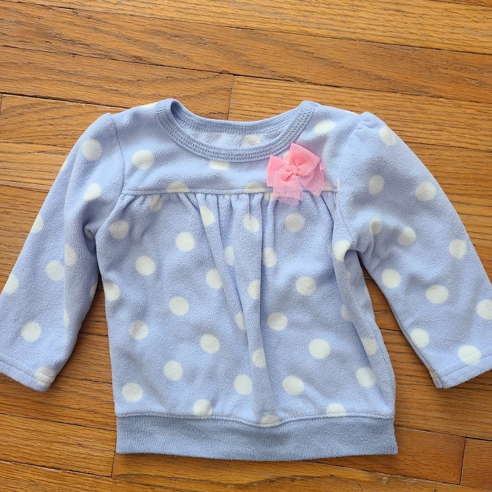 bundle of 2 carters long sleeve shirts 6m